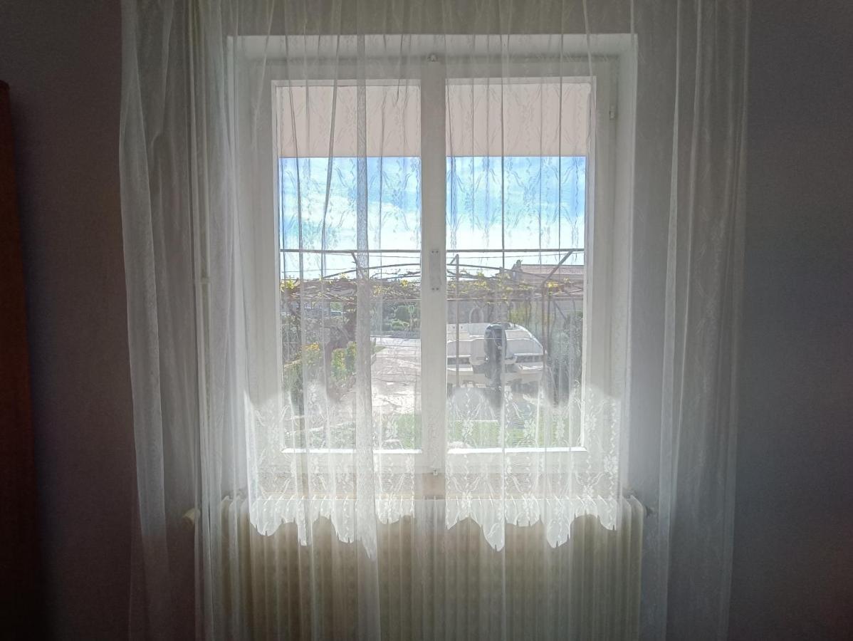 Rooms Rita เซรส ภายนอก รูปภาพ