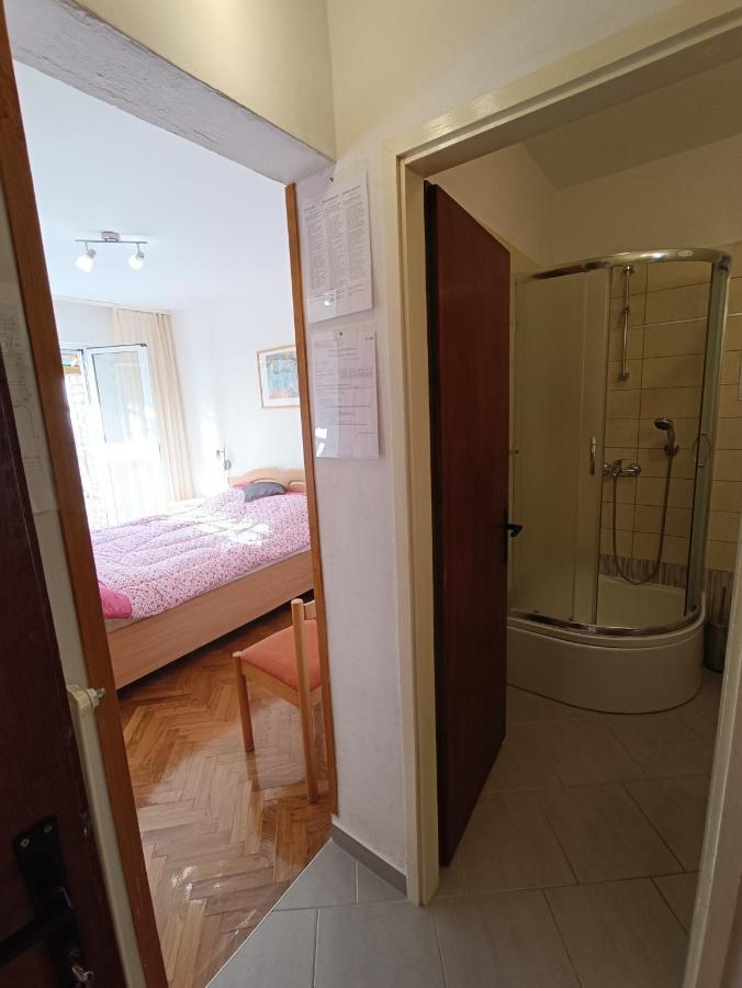 Rooms Rita เซรส ภายนอก รูปภาพ